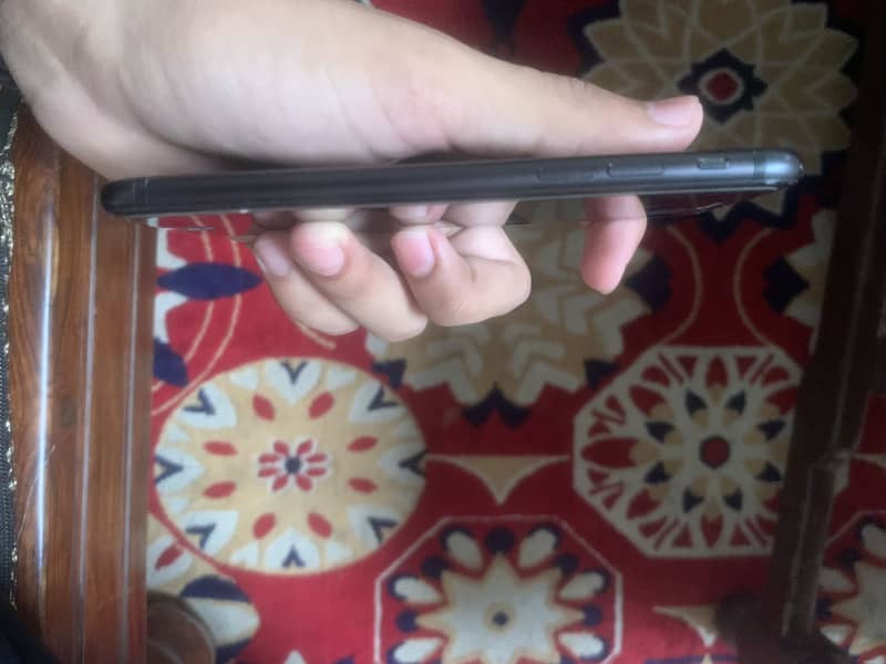 Apple iPhone 7 1