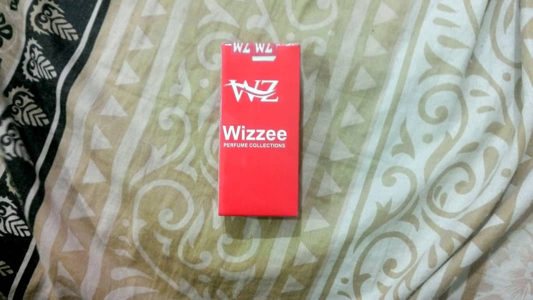 Wizzee Perfume 1