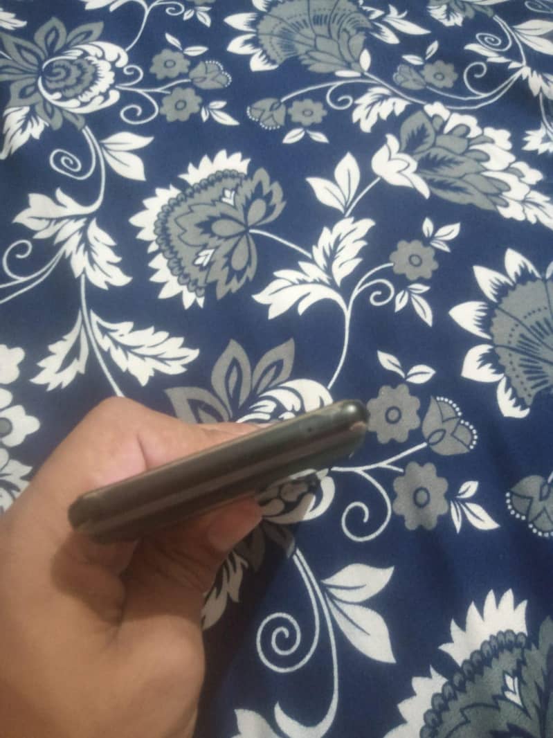 Google Pixel 6 5