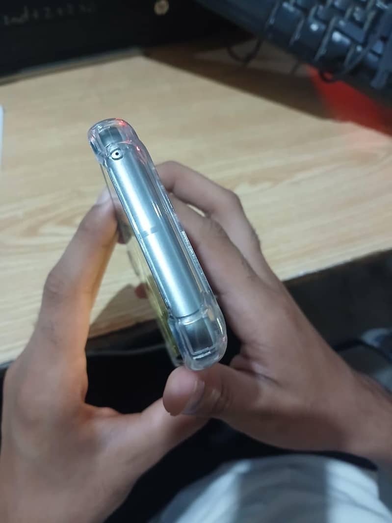 Google Pixel 8 0