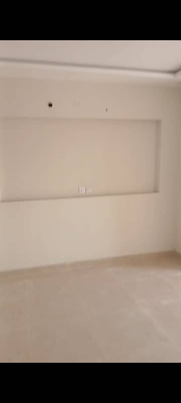 5 MARLA BEAUTIFUL HOUSE IN BAHRIA ORCHARD PHASE 1 - EASTERN EXTENSION BLOCK