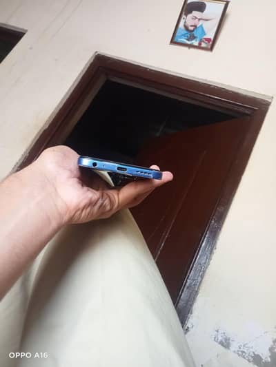 mobile Infinix hot 60i