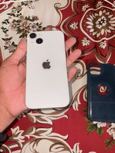 iPhone 13 factory unlocked waterproof 128gb all ok 0 scratch