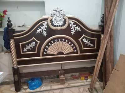 Wood bed.