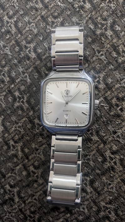Brand New Dearno Quartz Watch 3295 - Big Dial - Stainless Steel
