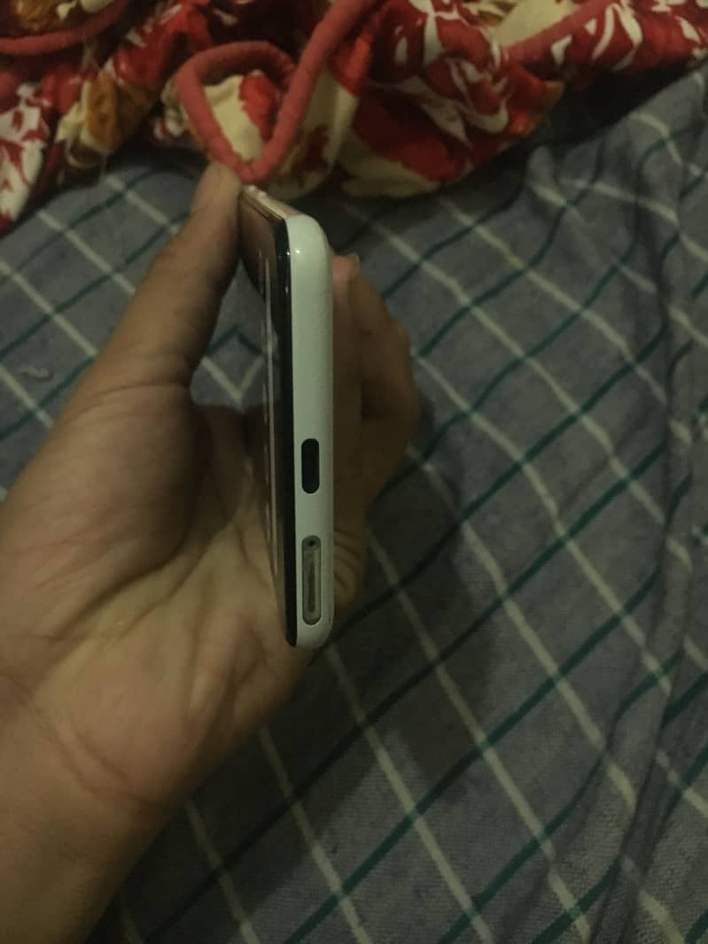 Google Pixel 3 4