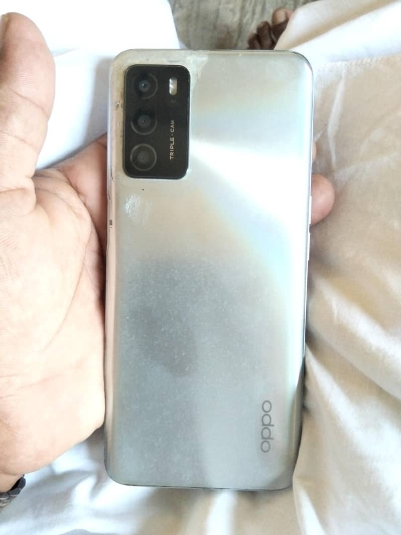 OPPO A16 1