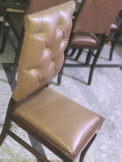 Premium Dining Table