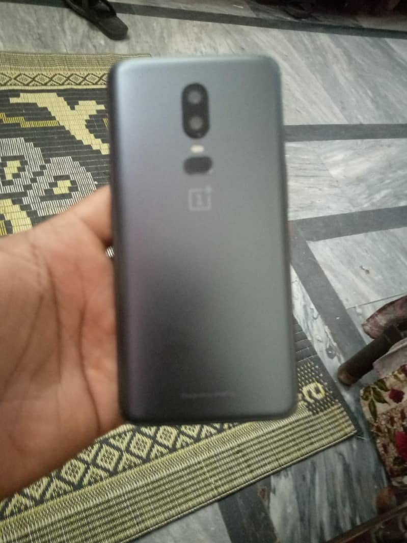 OnePlus 6 patch 1
