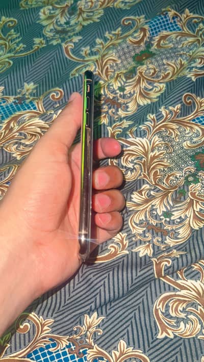 Apple iPhone XS