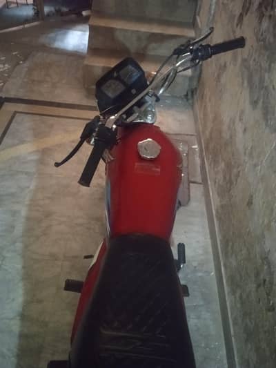 Honda 125 23/24