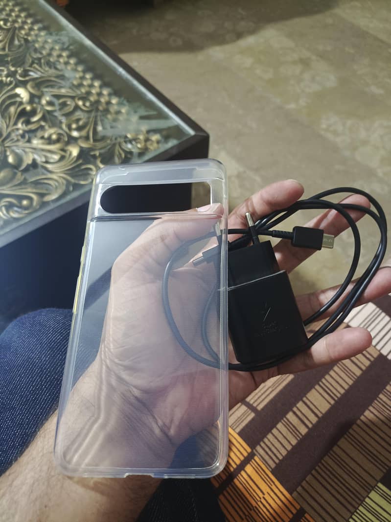 Google Pixel 8 Pro 0