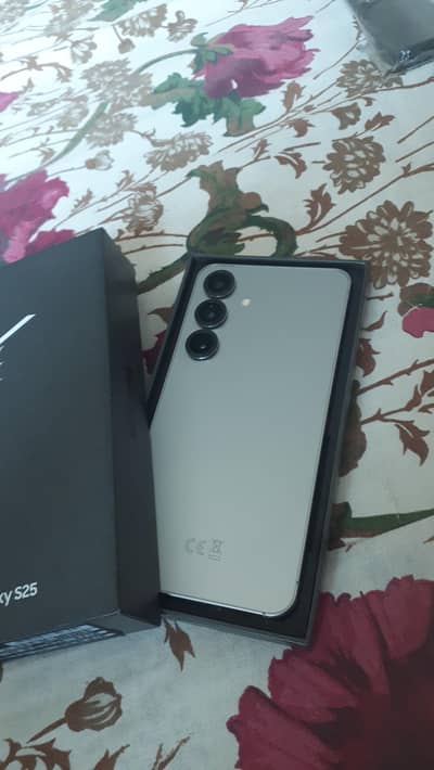 samsung s25 brand new with box 12gb 128gb non pta