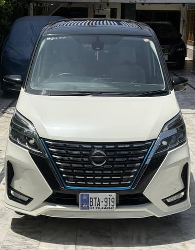 Nissan Serena 2020
