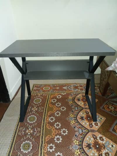 computer table
