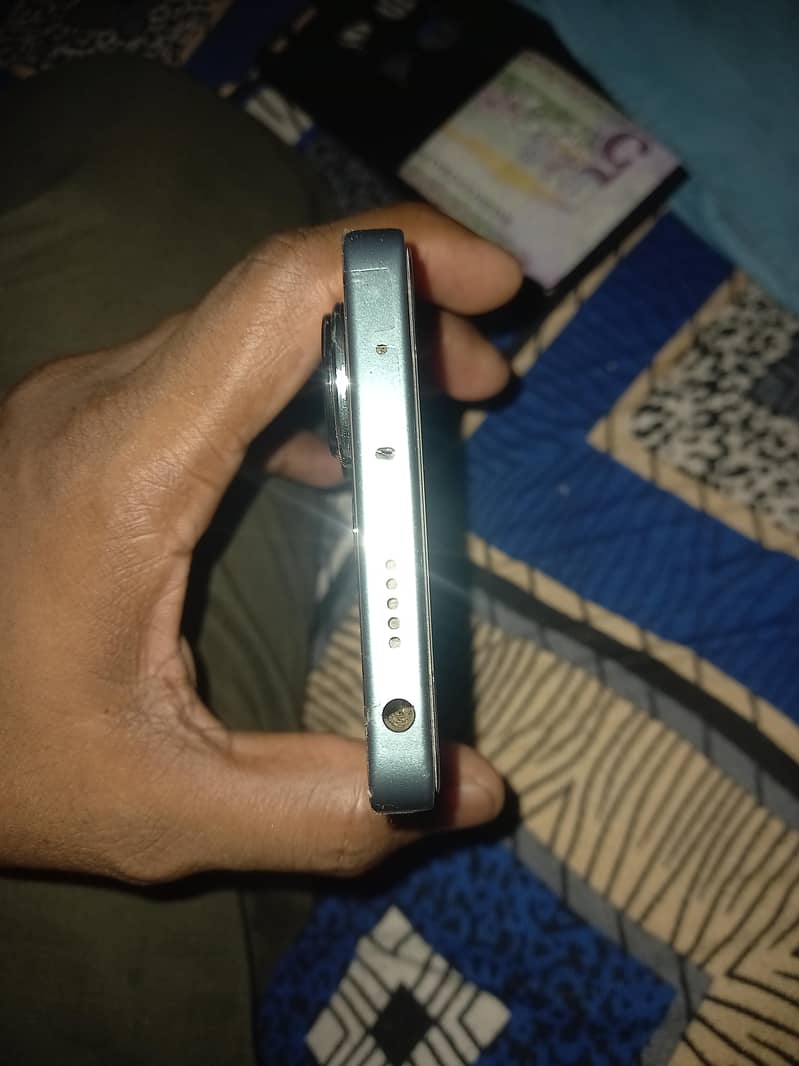 Redmi note 13 pro 4