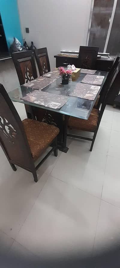 6 seater dining table
