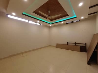 10 Marla House For Rent