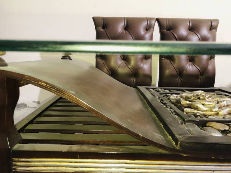Dining tables 4