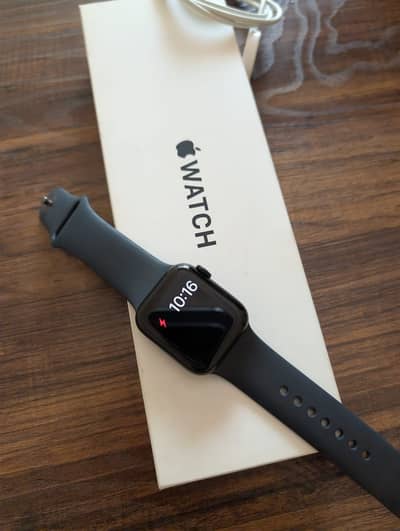 Apple Watch SE 2nd Generation | Apple Watch