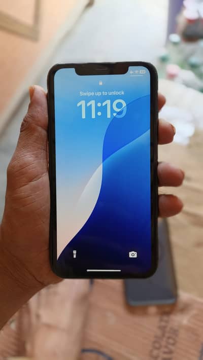 Apple iPhone 11
