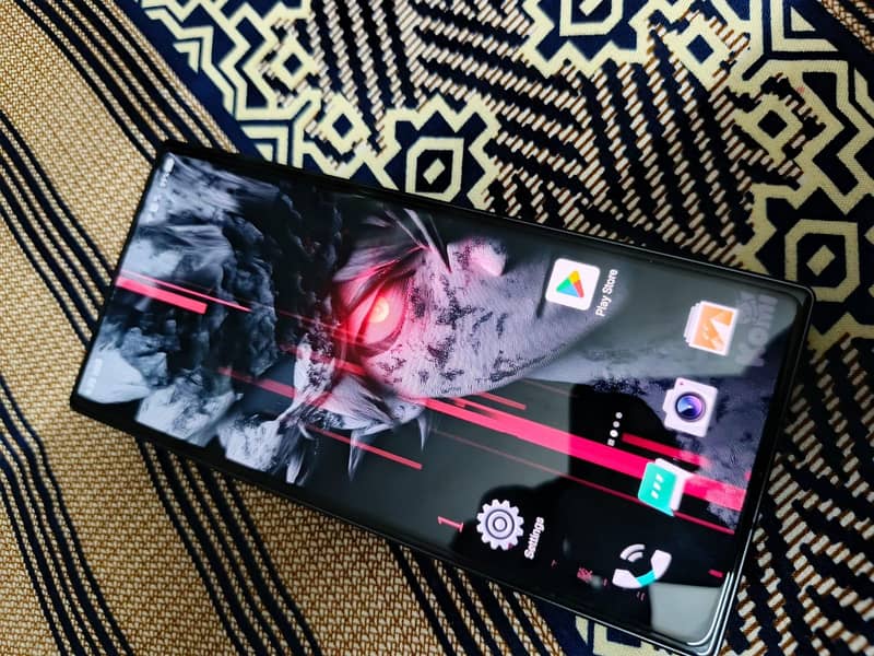 Redmagic 8s Pro Ghost edition 6