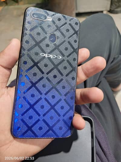 OPPO F9