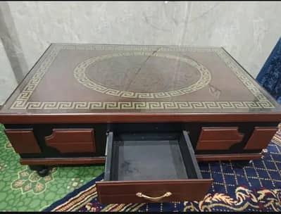 Elegant Designer Coffee Table / Center Table for Drawing Room