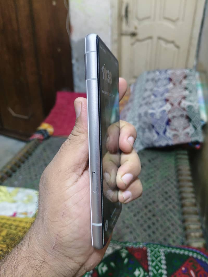 Google Pixel 7a Official Approved 4