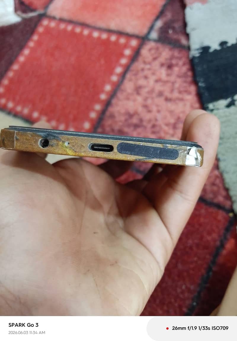 Tecno CAMON 20 2