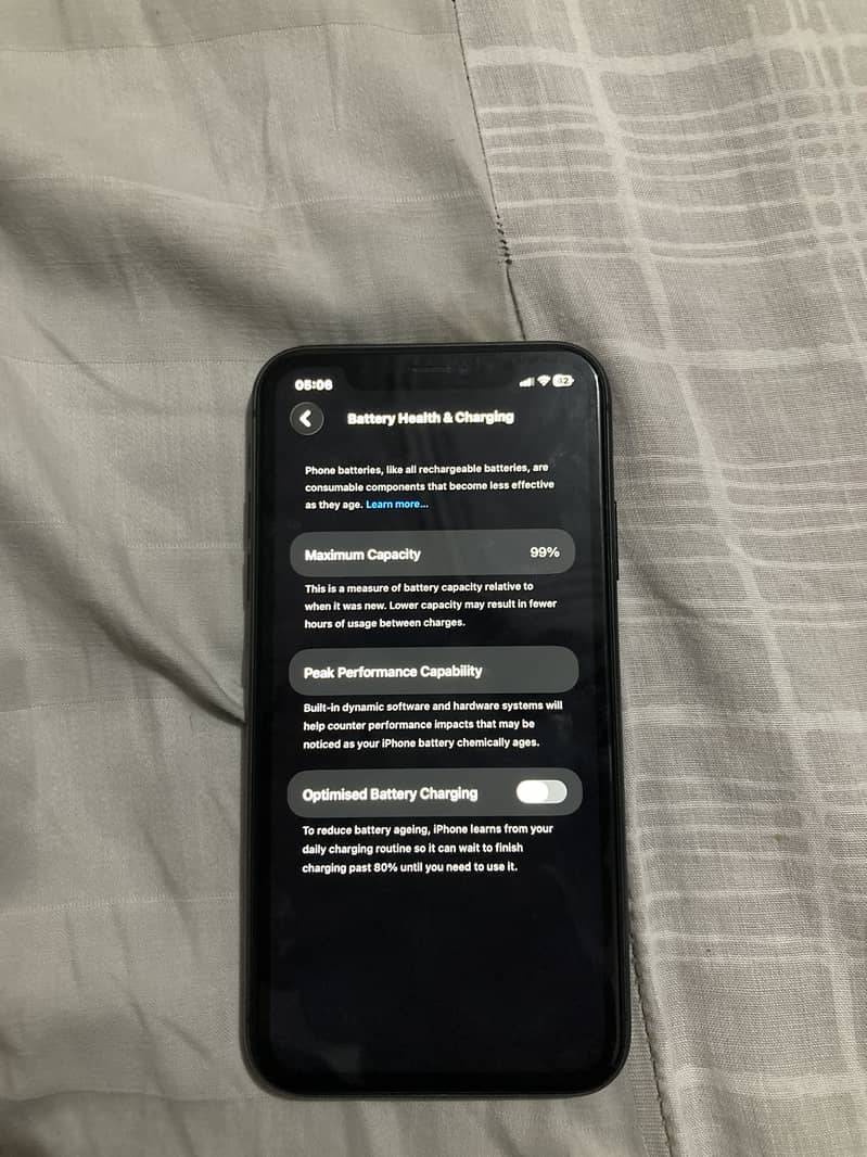 iPhone 11 6