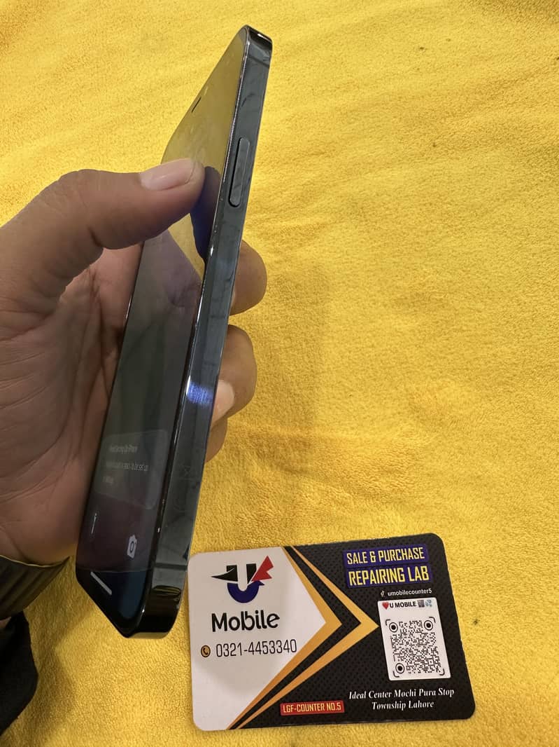 iPhone 12 pro 13