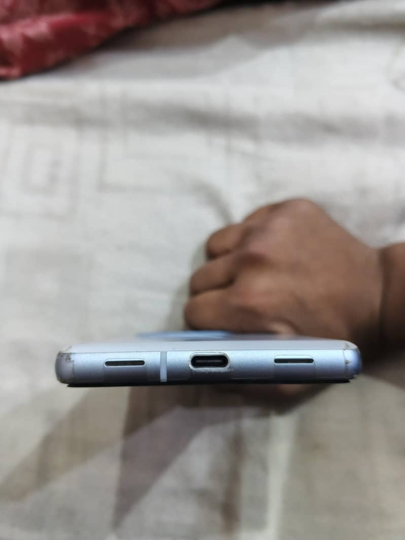 Google Pixel 7a 3