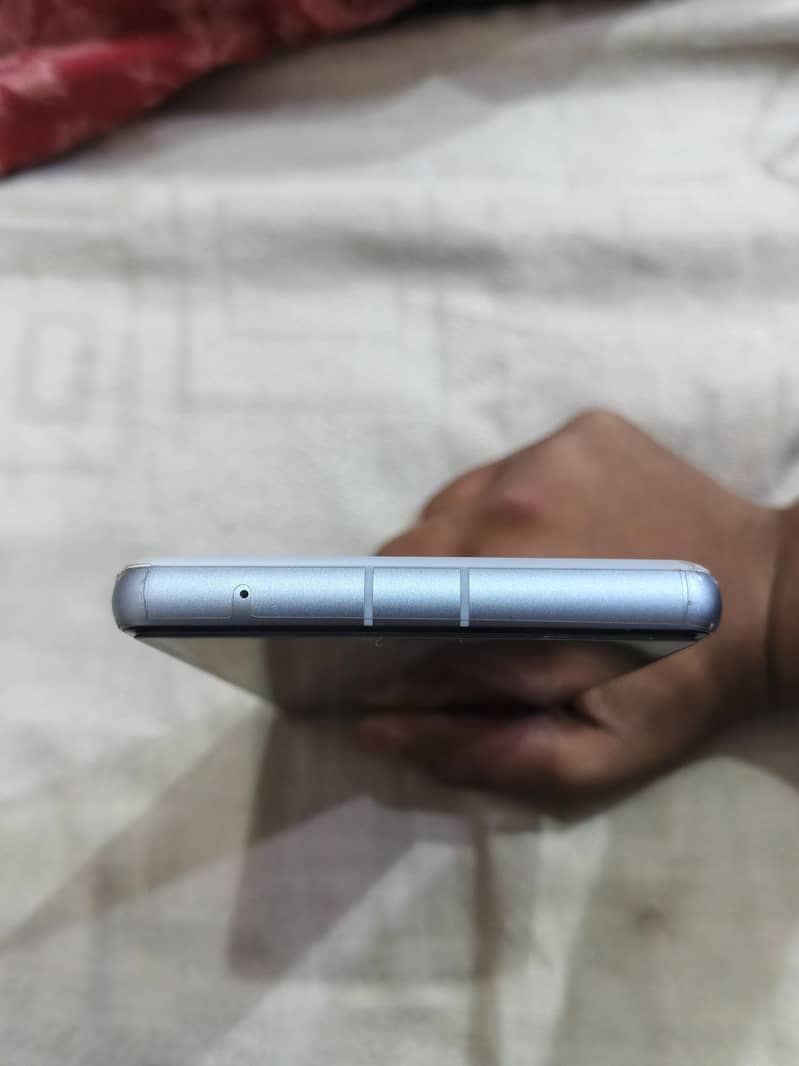 Google Pixel 7a 4