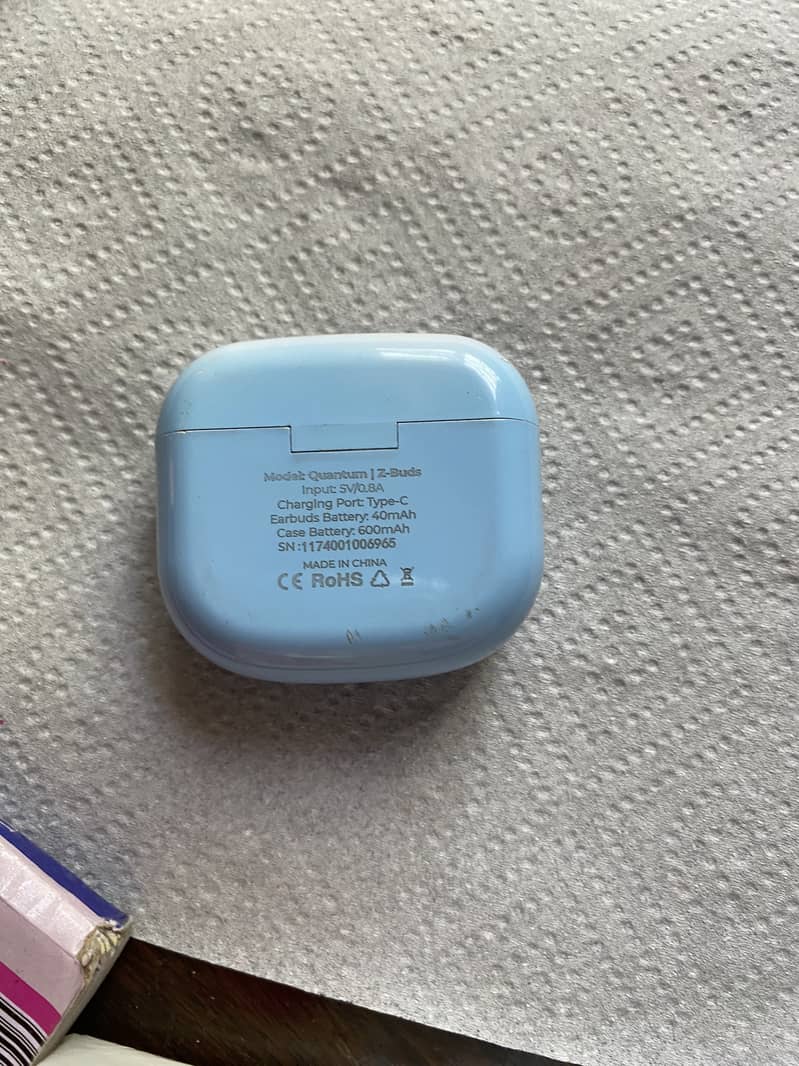 Zero earbuds. 2