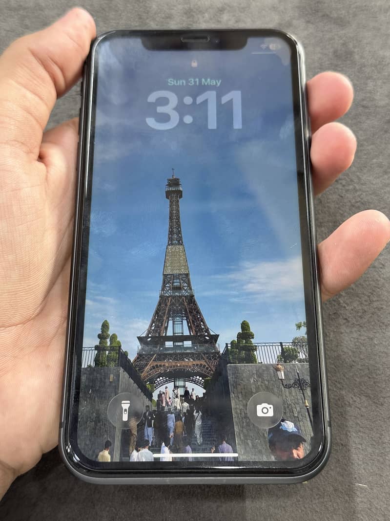 Apple iPhone 11 6