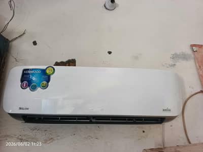 DC inveter kenwod full orignal