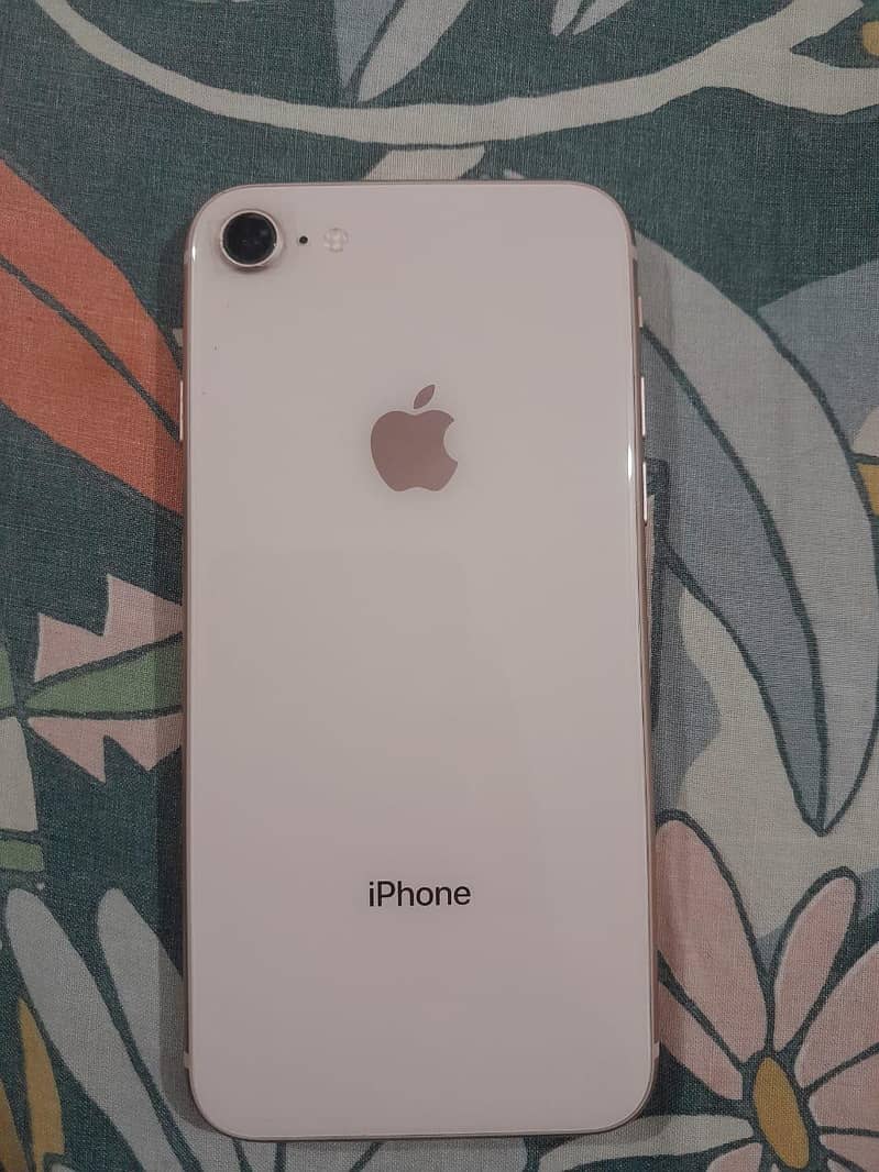 Apple iPhone 8 3