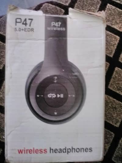 P47 headphone