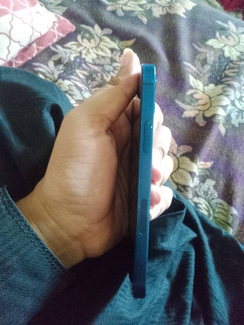 Iphone 12 2