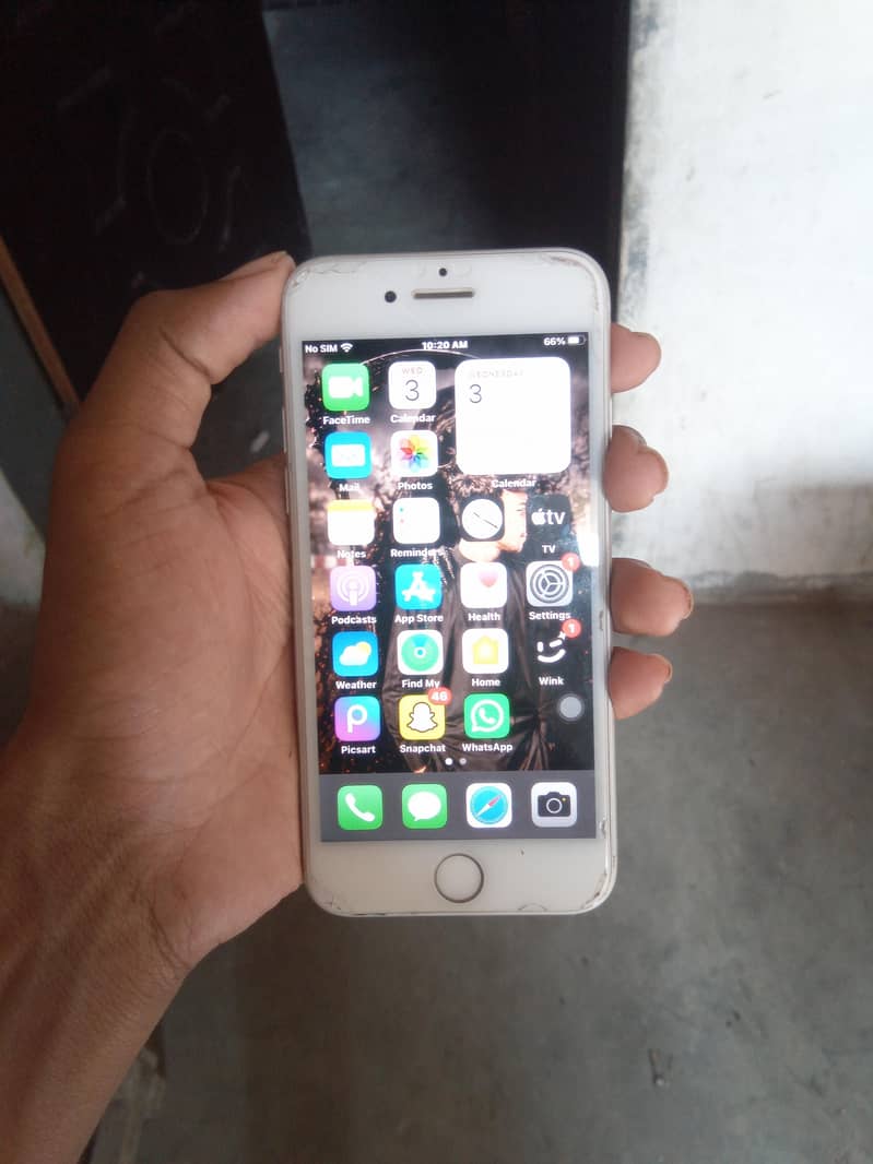 Apple iPhone 7 2