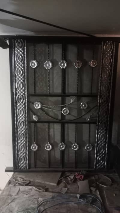 window For Sale Urgent,
