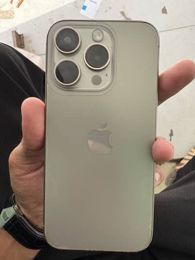 Iphone 15 pro 128 GB JV