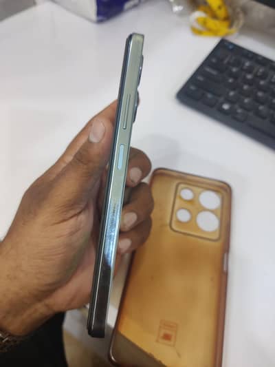 Infinix Note 30