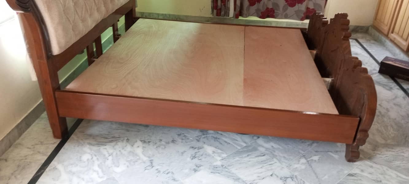 king bed 3