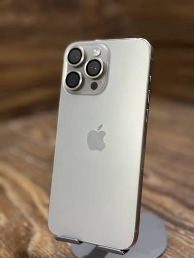 Apple iPhone 15 Pro Max
