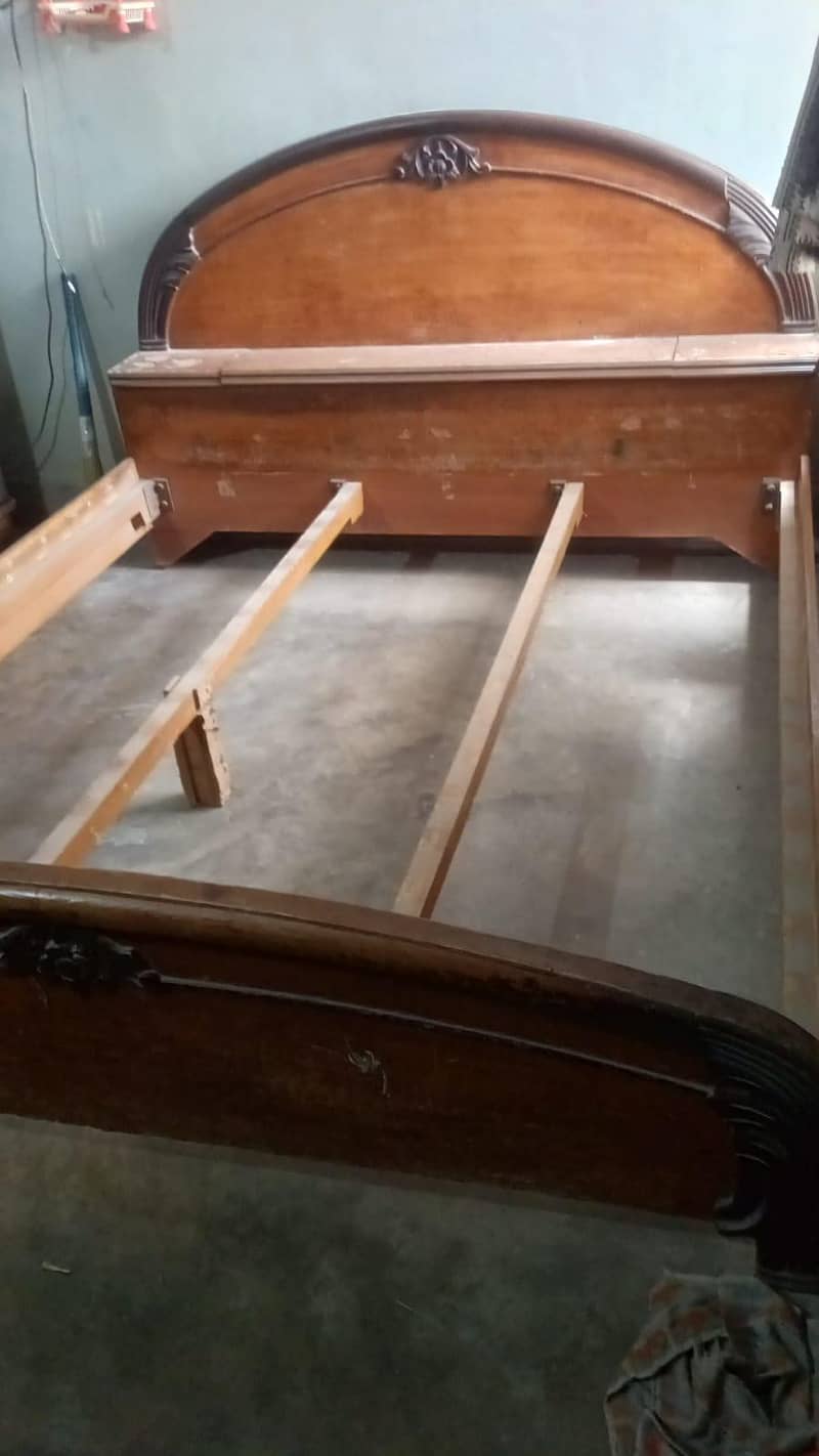 king size bed 4