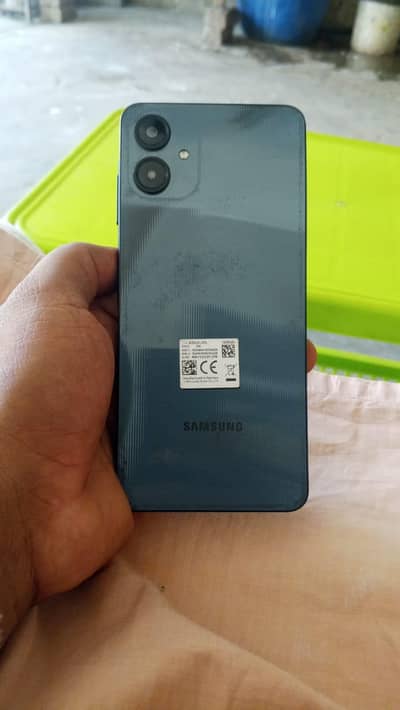 samsung a06  6/128 like new