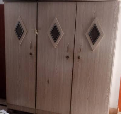 Used Furniture for Sale in karachi