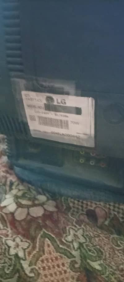 LG tv 14 inch